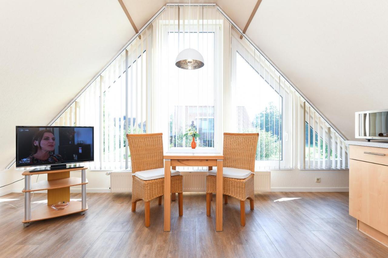 Ferienwohnungen Haus Sternenlicht 埃森斯 外观 照片